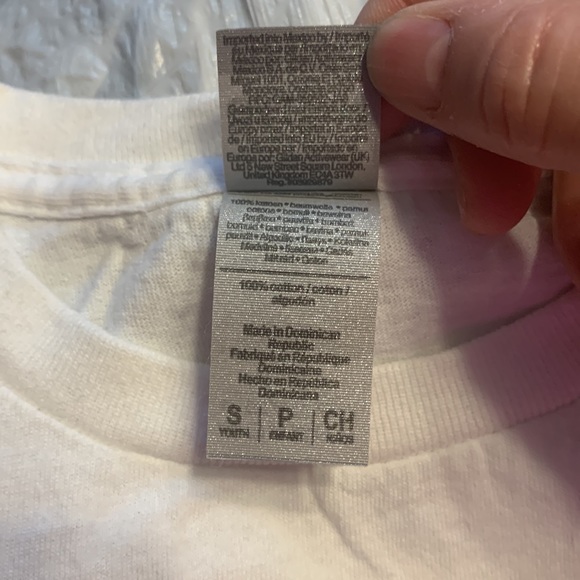 Patriotic flag tshirt with flowers size youth small tractor supply - Picture 5 of 5